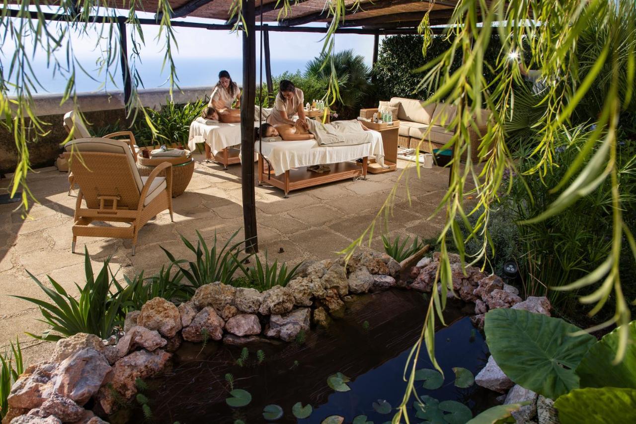 โมนาสเตโร ซานตาโรซา โฮเต็ล แอนด์ สปา Hotel กองกาเดมารีนี ภายนอก รูปภาพ