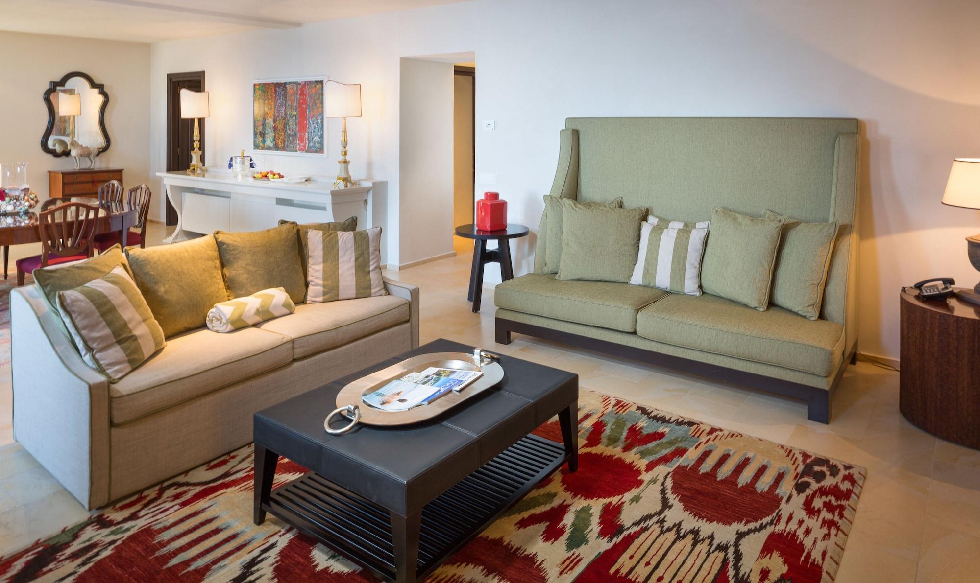 โมนาสเตโร ซานตาโรซา โฮเต็ล แอนด์ สปา Hotel กองกาเดมารีนี ภายนอก รูปภาพ