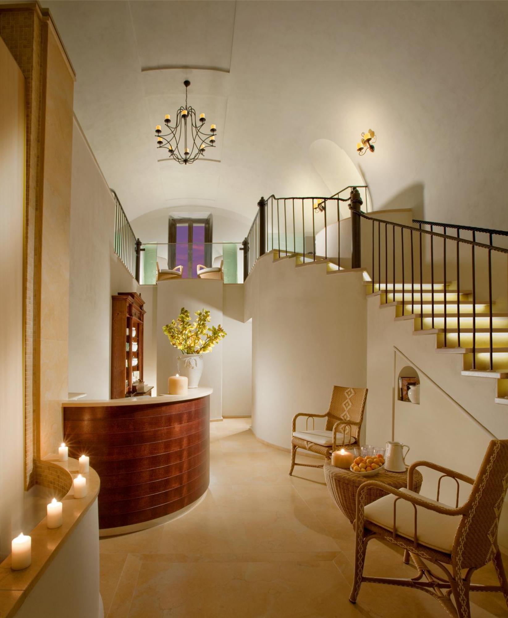 โมนาสเตโร ซานตาโรซา โฮเต็ล แอนด์ สปา Hotel กองกาเดมารีนี ภายนอก รูปภาพ